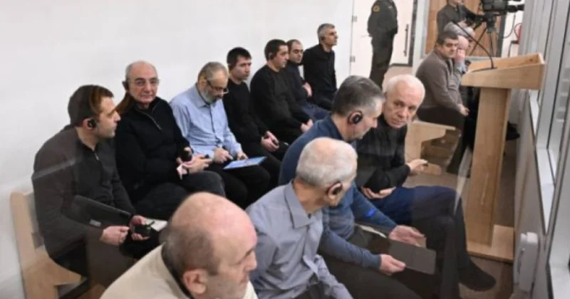 Bakıda saxlanılan ermənilərlə bağlı danışıq aparmaq mümkün deyil Mirzoyan