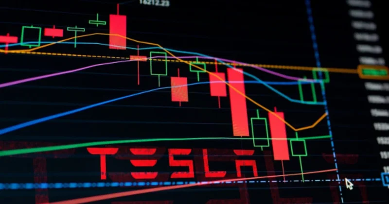 Mask Trampla mübahisə etdi, Tesla nın səhmləri çökdü