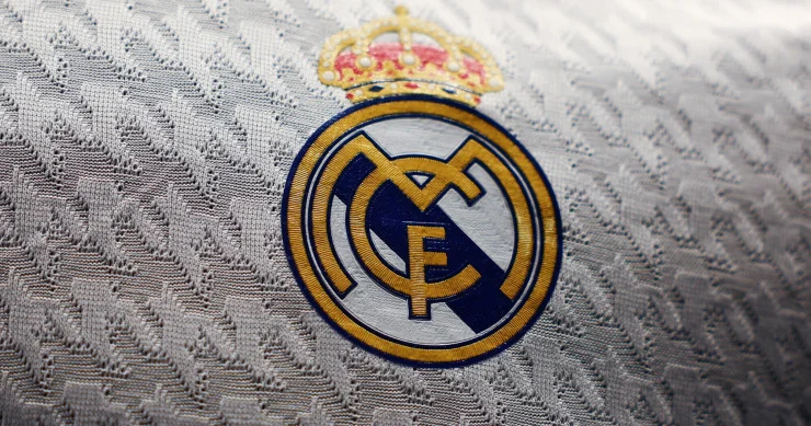 Real PSJ nin transferini əlindən aldı