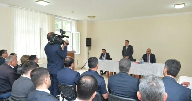 Taleh Qaraşov kənd sakinlərinin problemlərini dinlədi FOTOLAR