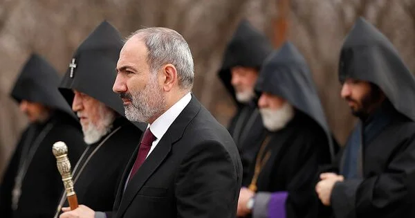 Kilsə ilə Paşinyan arasında qarşıdurma böyüyür