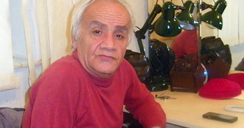 Vahid Əliyev Röyanı tənqid etdi: Atan soğan, anan sarımsaq... FOTO