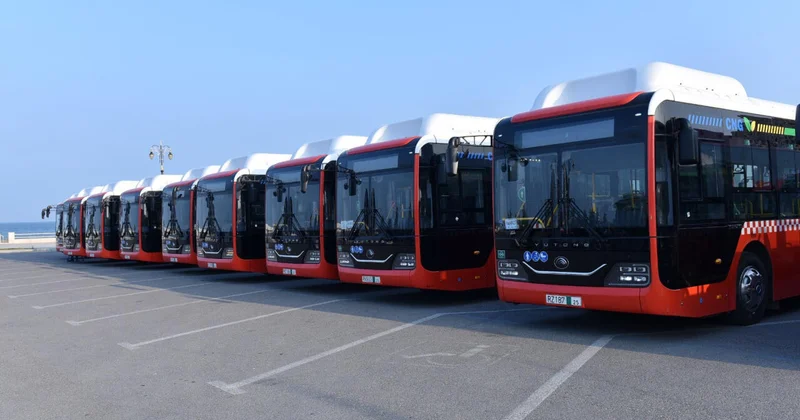 В Баку появятся сотни новых экологичных автобусов