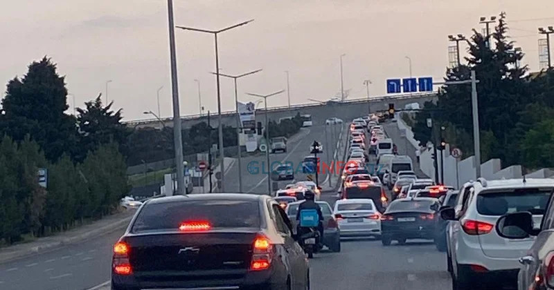 Bakıdan çıxış məhdudlaşdı Yollar bağlanıb / FOTO