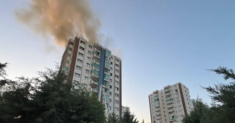 Türkiyədə yaşayış binası yanır Ölənlər var