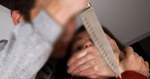 24 yaşlı oğlan anasını öldürüb Naxçıvanda