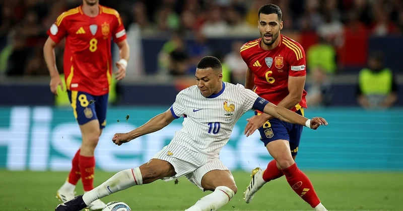 Mbappe Anrini arxada qoyub