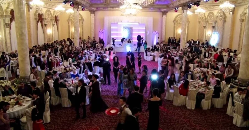 Toya gələn qonağı vəhşicəsinə döydülər: Xəstəxanada öldü