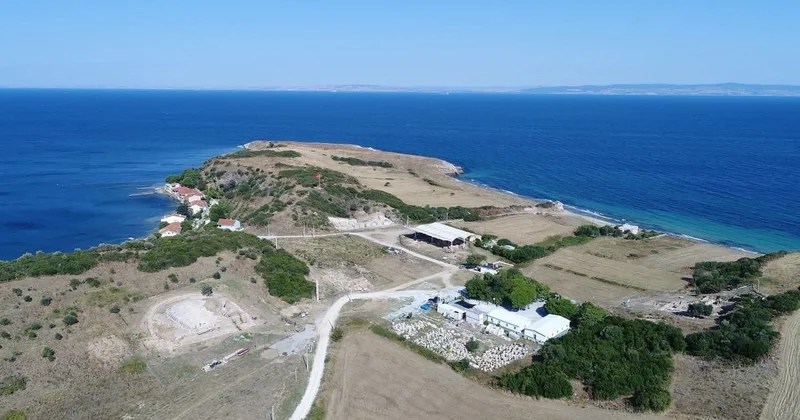 Türkiyədə arxeoloji sensasiya: Dronla skan edilən antik şəhərdə torpaq altındakı bütöv məhəllələr tapılıb