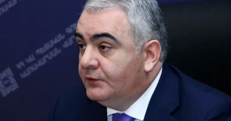 Ermənistanda keçmiş yüksəkvəzifəli şəxs saxlanıldı