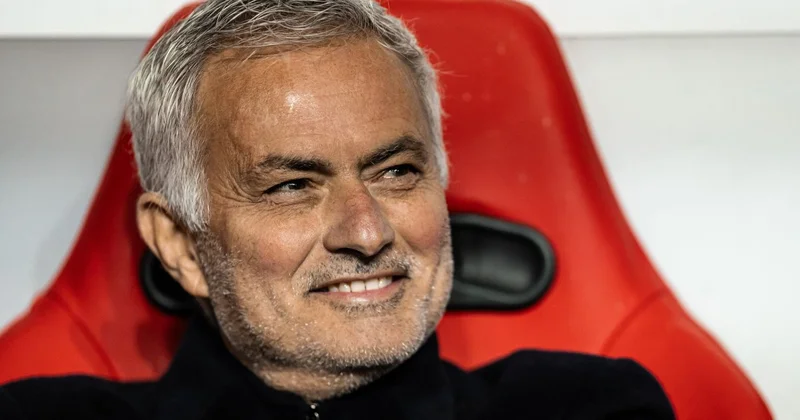 Mourinyunun Benfika dakı xələfi bilindi Detallar