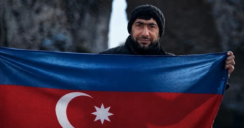 “Bir Məhərrəm yarası var ürəyimin”