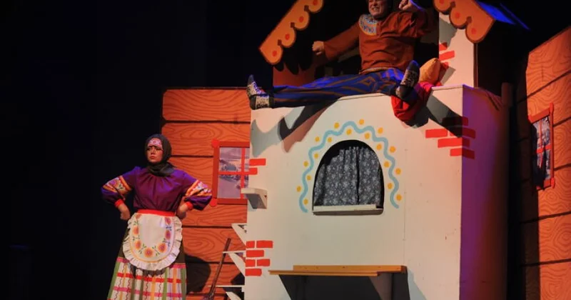 Uşaq teatrlarına maraq azalır? RƏSMİ STATİSTİKA