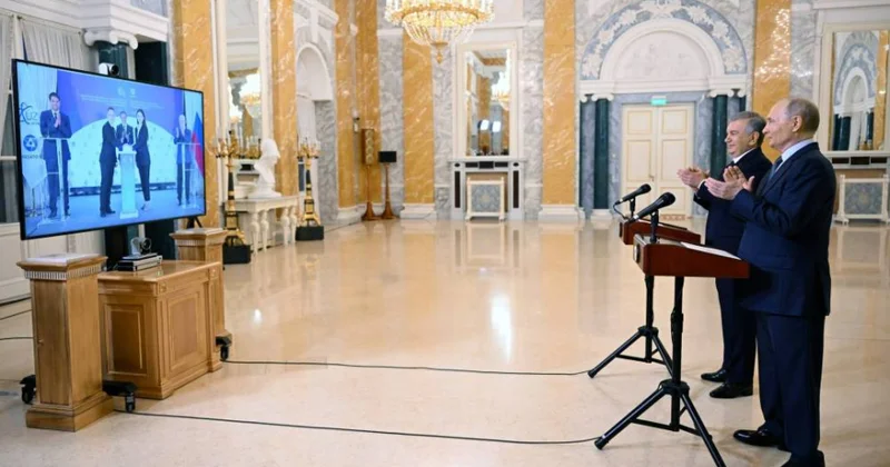 Prezidentlər Mirziyoyev və Putin Özbəkistan AES in 1 ci enerji blokunun tikintisinə start veriblər