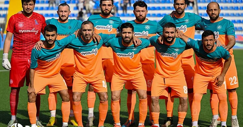 II Liqaya vəsiqə qazanan komanda bilindi