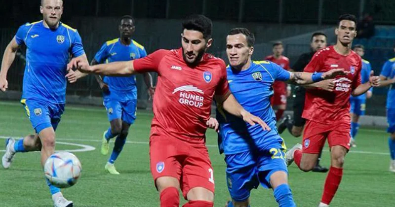 “Turan Tovuz” son dəqiqə qolu ilə “Kəpəz”i məğlub etdi