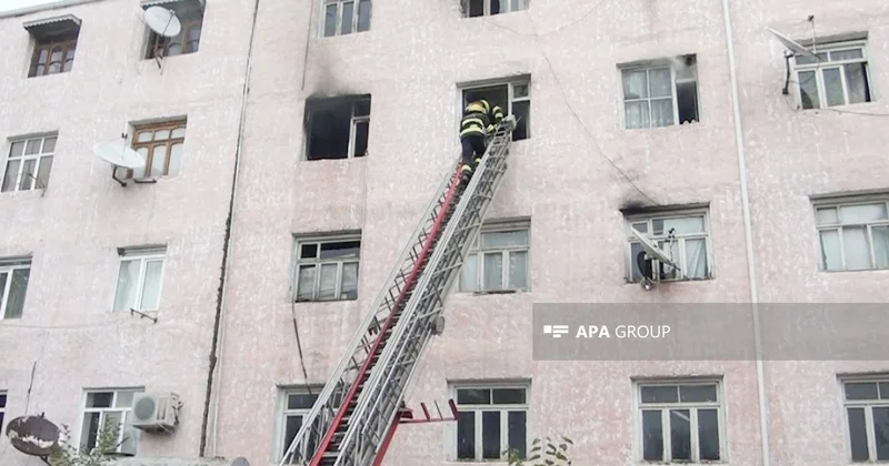 Bakıxanov qəsəbəsində yaşayış binasında yanğın başlayıb