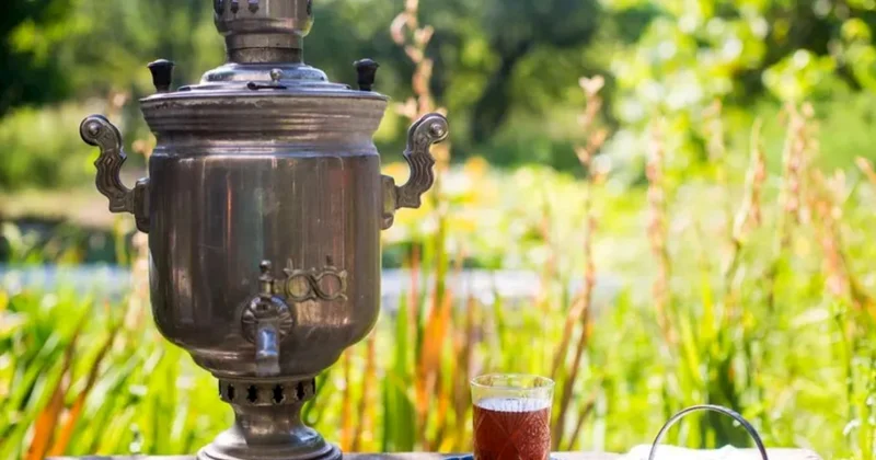 Bakıda maşın qiymətinə samovar satılır FOTOLAR