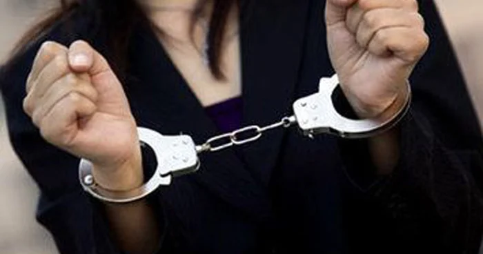 Jurnalist adı ilə reketlik edən bir qrup qadın saxlanılıb İDDİA