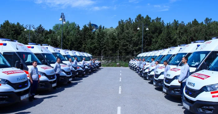 Regionlara 25 yeni ambulans və reanimobil təhvil verilib
