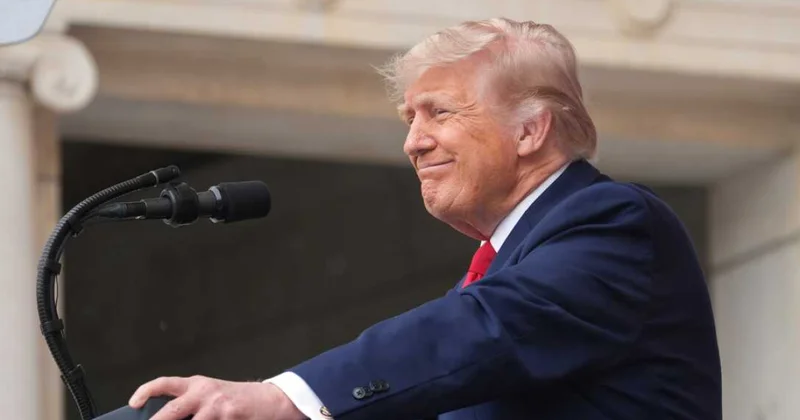 Трамп осыпал Хаменеи комплиментами