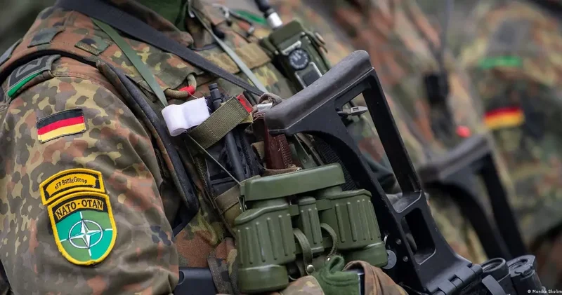Бундестаг заблокировал военные контракты более чем на €1 млрд
