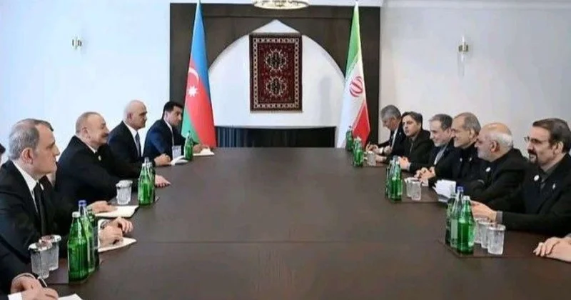 Əliyev və Pezeşkianın Xankəndi görüşündə divradakı xalçanın mesajı... Foto