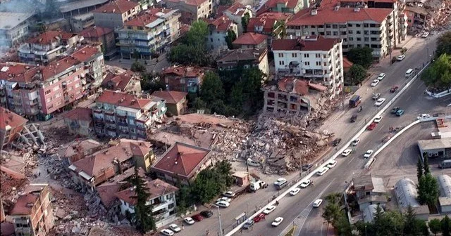 İstanbulda dəhşətli zəlzələ! AFAD böyüklüyünü açıqladı