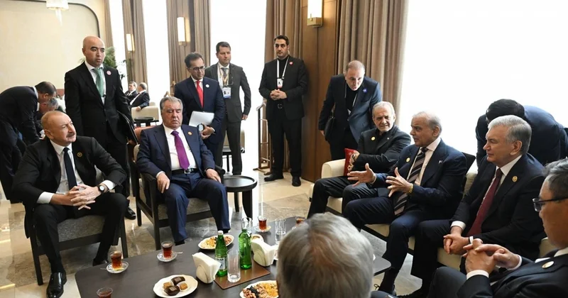 Rusiya nəşri Xankəndi sammitindən görün nələr yazdı?