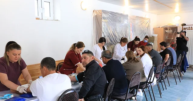 Suraxanıdakı qanvermə aksiyasından Fotolar