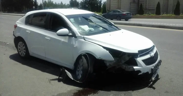 Oğuzda qadın sürücü qəza törətdi xəsarət alanlar var