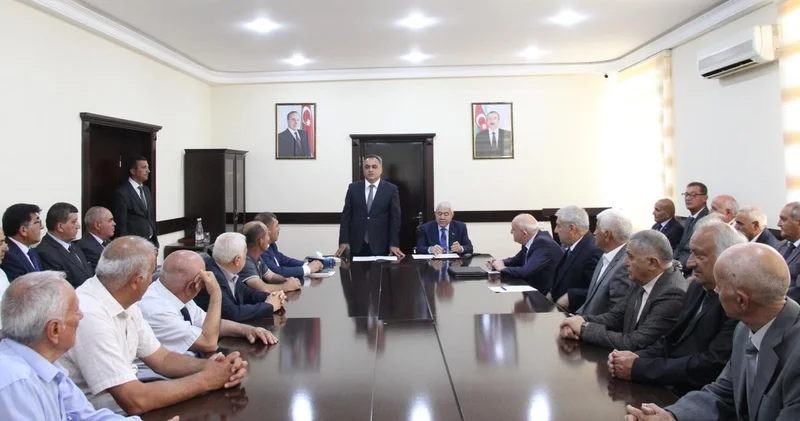 Goranboyun ağsaqqalları hesabat verdilər