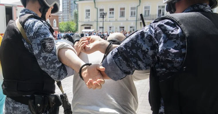 На обломках империи