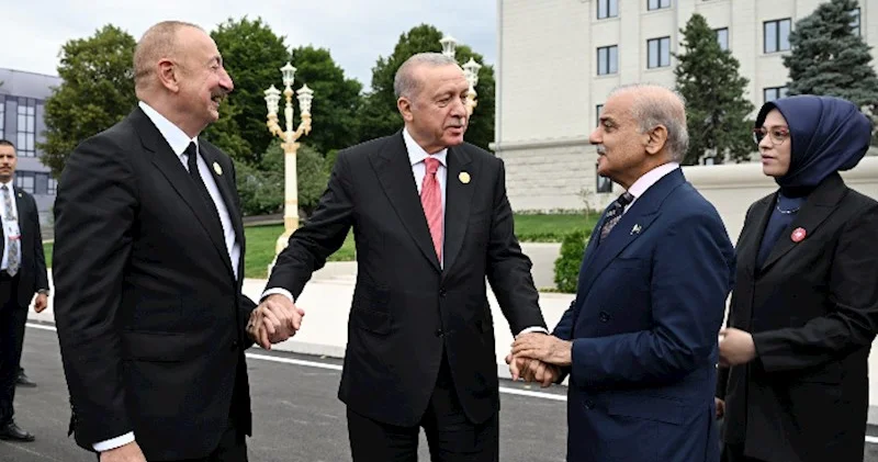 Prezident Şahbaz Şərifə və Ərdoğana Xankəndidə ev verəcəkmi? Bir zarafatın geopolitik hədəfi