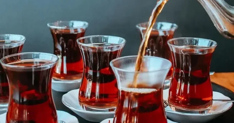 Tanınmış çay markasında boya aşkarlandı
