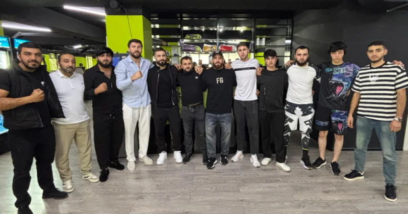 Bakıda keçirilmiş UFC Fight Night turnirinin qalibi Tbilisidə azərbaycanlı idmançılarla görüşüb