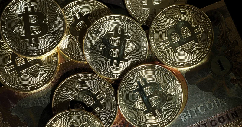 2,18 milyard dollarlıq yatmış Bitcoinlər 14 ildən sonra aktivləşdirildi