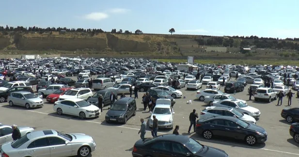Bu maşınlar ucuz qiymətə satılır