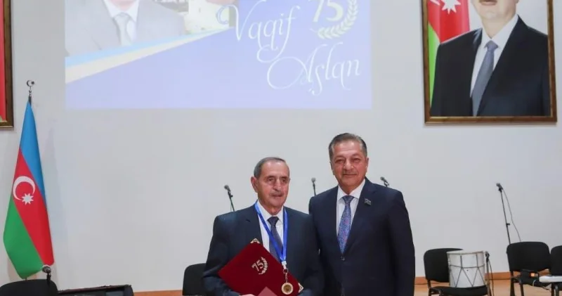 Milli poeziyamızın Vaqif Aslan mərtəbəsi