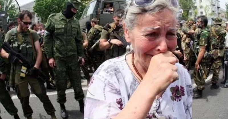 Истина исчезла первой. Бог растворился в страхе. Остаётся только Вождь слово публицисту