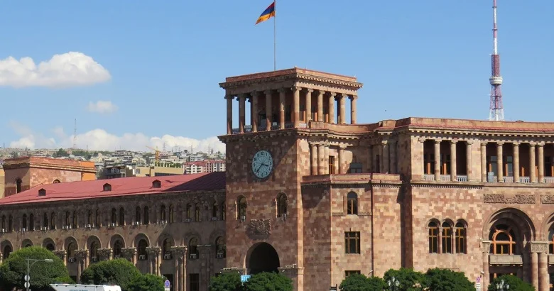 Ermənistanda müxalifət yeni mübarizə mərhələsinə keçir: 5 partiyadan birgə bəyanat