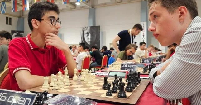 Oğluma heç heçə təklif etdilər, razı olmadı 14 yaşlı dünya çempionunun anası