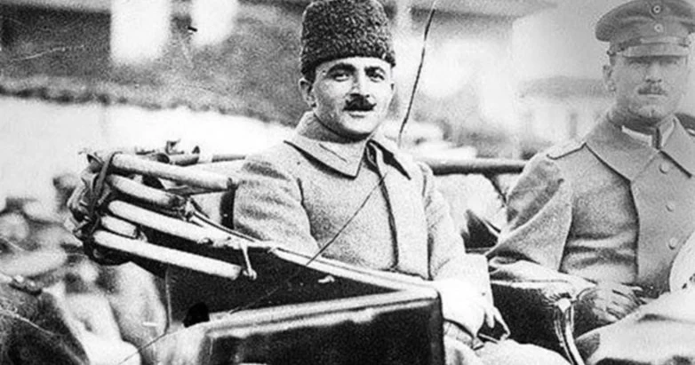 Ulu Turan şəhidi Quzey Azərbaycanın xilaskarı, vitse generalisimus Ənvər Paşa