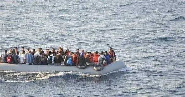 İzmirdə dənizdə və quruda 83 qeyri qanuni miqrant tutulub