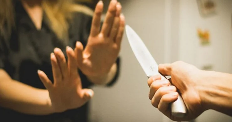 Bakıda keçmiş arvadına 14 bıçaq zərbəsi vuran şəxsə hökm oxundu