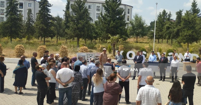 Növbəti köç karvanları Xocavəndə çatıb, açarlar təqdim edilib YENİLƏNİB 1 FOTO