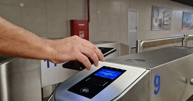 Sərnişinin əlavə 1 manat 20 qəpiyini metropoliten ödəyəcək? VİDEO