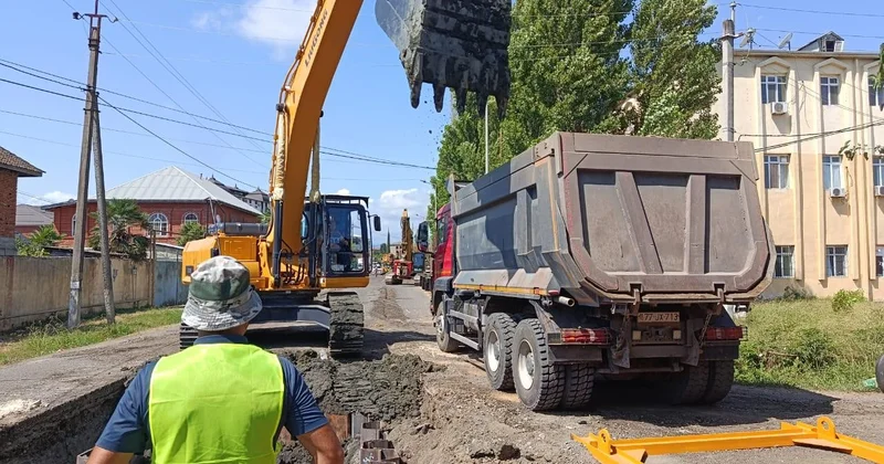 Lənkəranda kanalizasiya sisteminin yenilənməsi işlərinə başlanılıb FOTOLAR