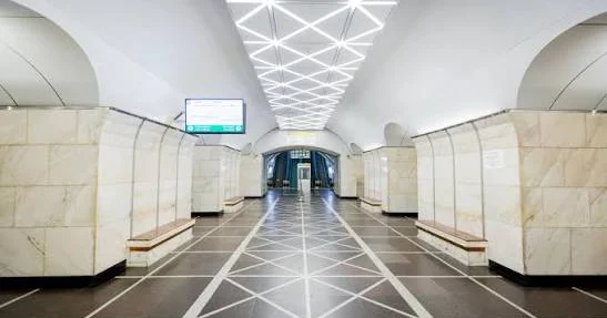 Metro tikintisinə görə vətəndaş niyə əlavə pul və vaxt İTİRMƏLİDİR?