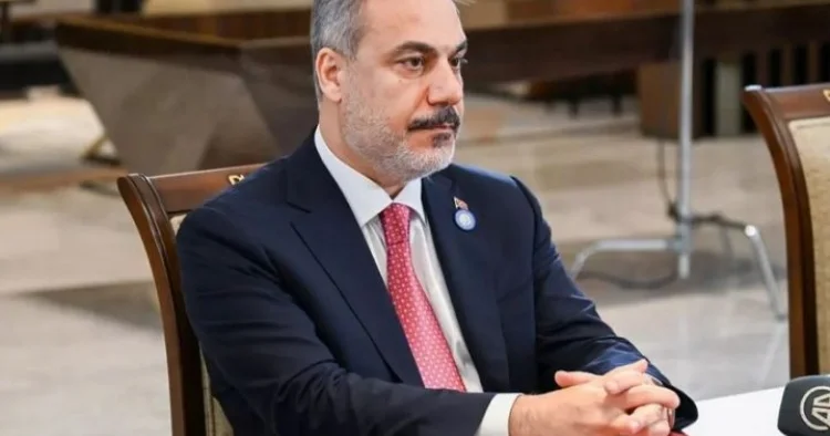 Hakan Fidan İordaniyaya gedir